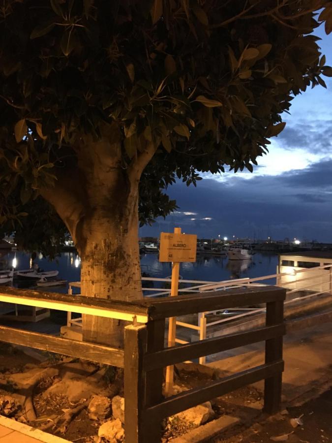 Le Muse casa vacanze Scoglitti Esterno foto